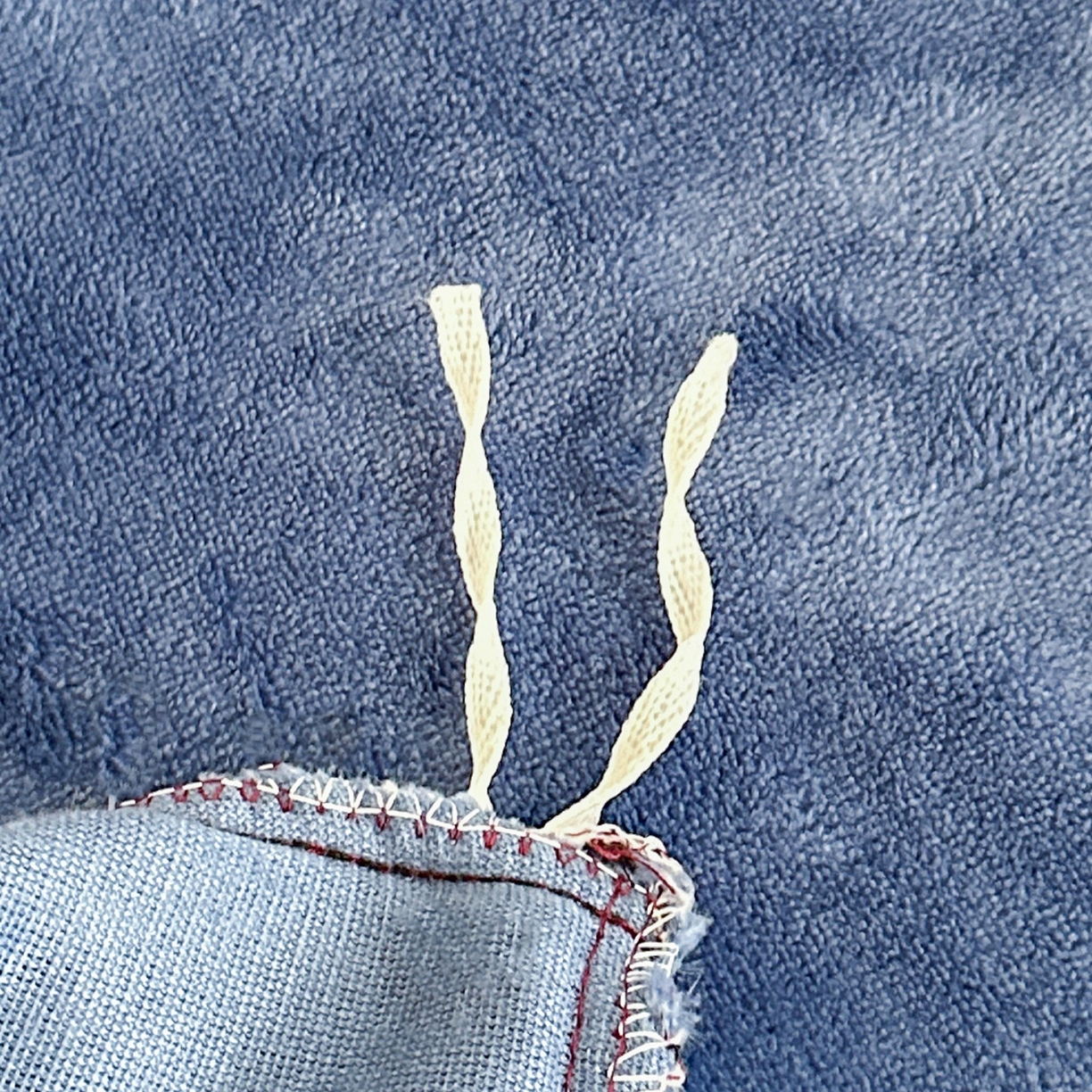 91家纺网 家纺一手货源 找家纺 悦织湾家纺 2025新款牛奶绒纯色刺绣四件套-宽镜 宽镜-宾利蓝