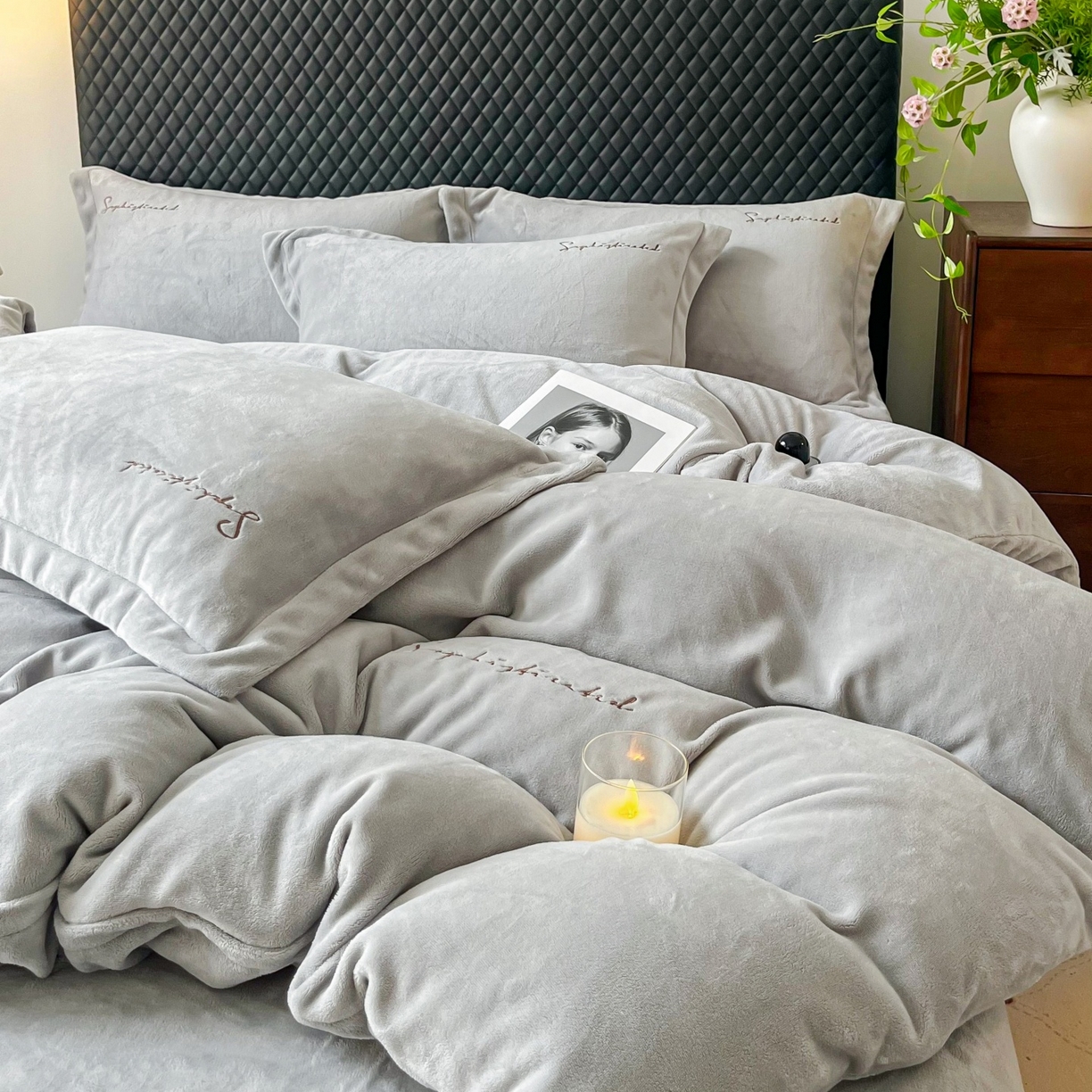 91家纺网 家纺一手货源 找家纺 庭笙 2025新款加厚牛奶绒8斤/9斤纯色蓄热保暖四件套-米莱 米莱-灰