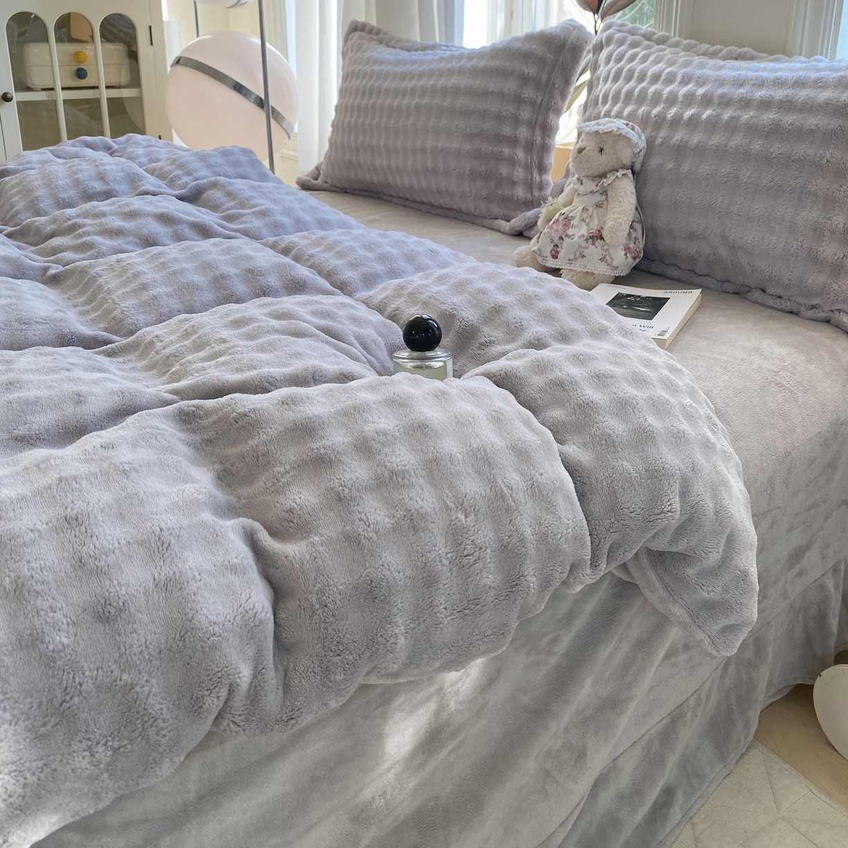 91家纺网 家纺一手货源 找家纺 悦织湾家纺 2025新款泡泡绒仿兔毛绒四件套牛奶绒纯色轻奢床上用品4件套货源足 泡泡绒-高级灰