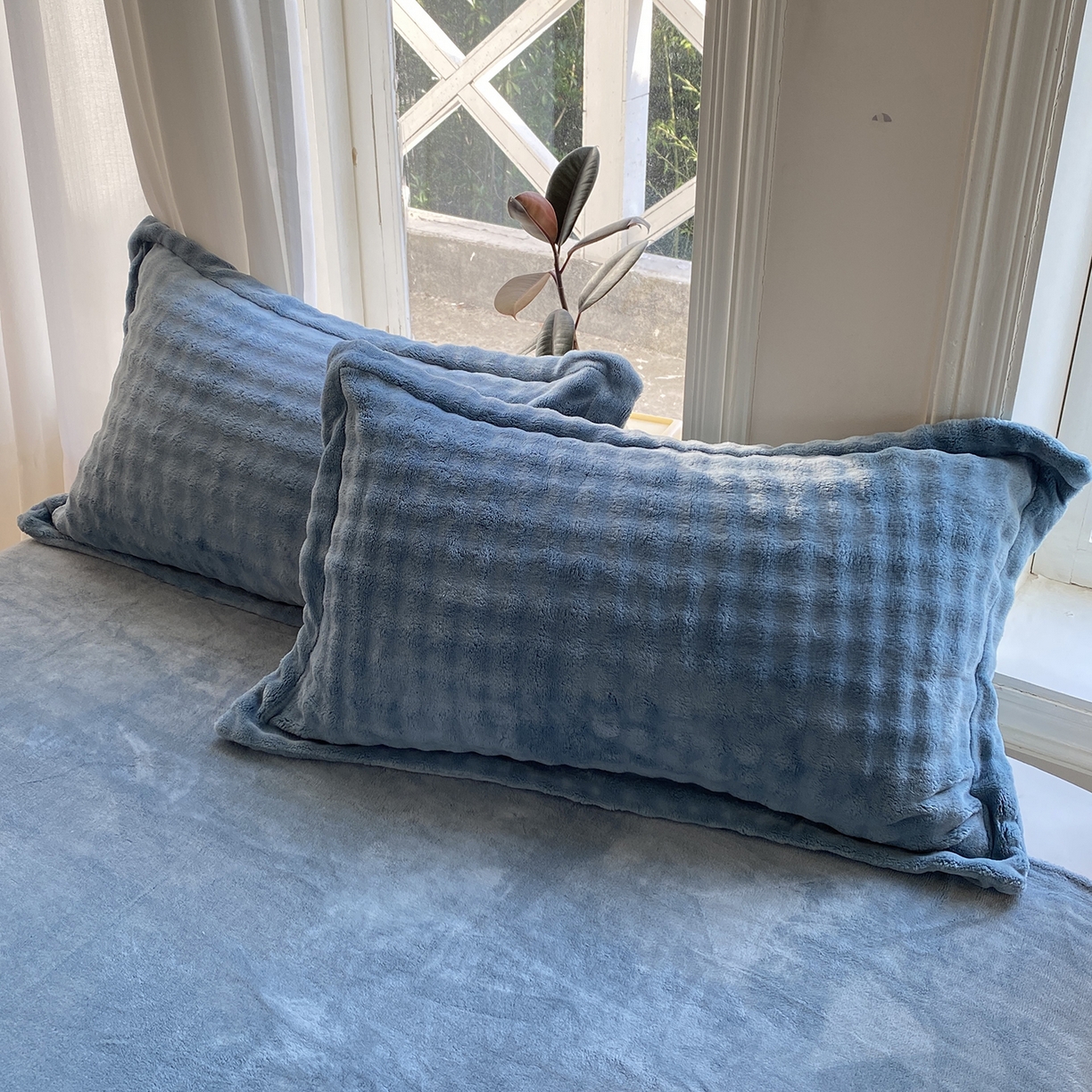 91家纺网 家纺一手货源 找家纺 （总）悦织湾家纺 2025新款泡泡绒仿兔毛绒四件套牛奶绒纯色轻奢床上用品4件套货源足