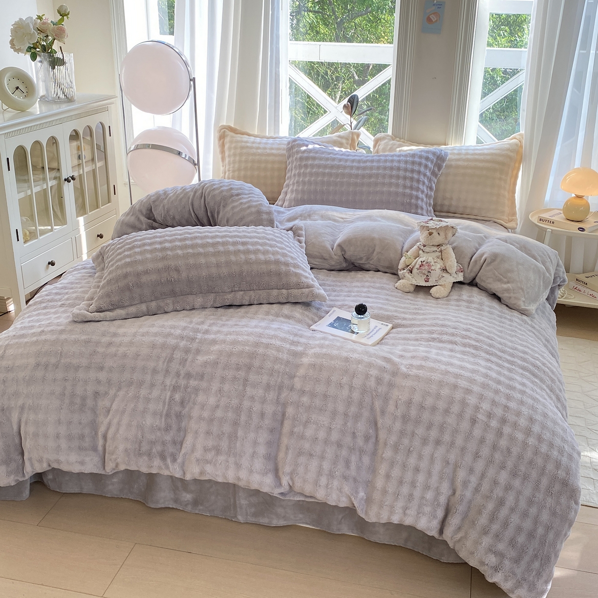 91家纺网 家纺一手货源 找家纺 悦织湾家纺 2025新款泡泡绒仿兔毛绒四件套牛奶绒纯色轻奢床上用品4件套货源足 泡泡绒-高级灰