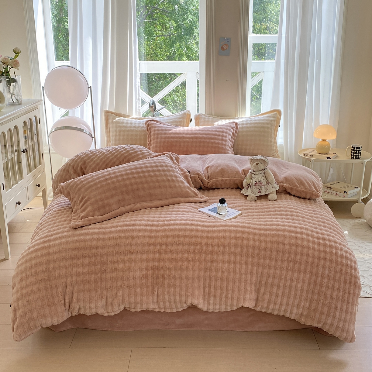 91家纺网 家纺一手货源 找家纺 悦织湾家纺 2025新款泡泡绒仿兔毛绒四件套牛奶绒纯色轻奢床上用品4件套货源足 泡泡绒-浅粉