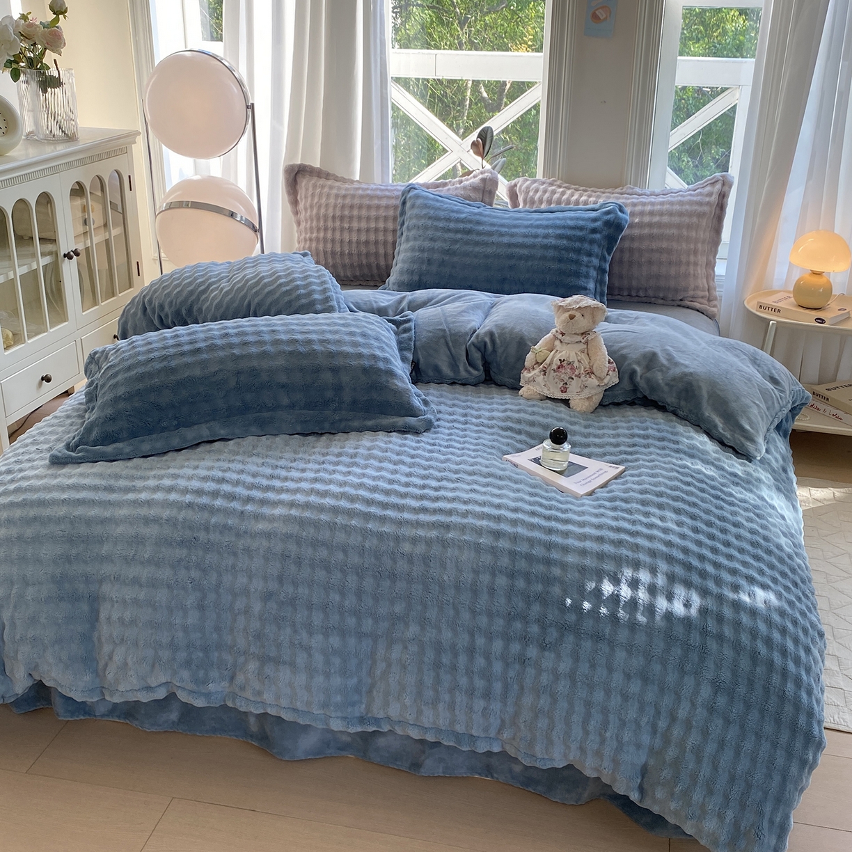 91家纺网 家纺一手货源 找家纺 悦织湾家纺 2025新款泡泡绒仿兔毛绒四件套牛奶绒纯色轻奢床上用品4件套货源足 泡泡绒-宾利蓝