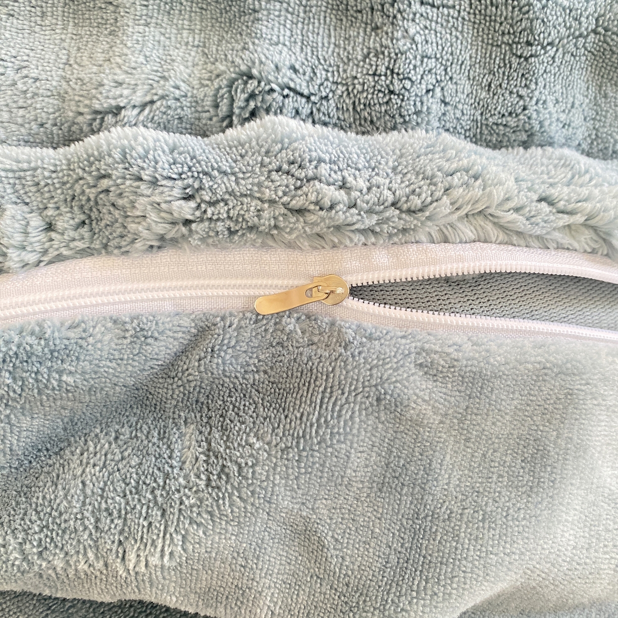 91家纺网 家纺一手货源 找家纺 悦织湾家纺 2025新款泡泡绒仿兔毛绒四件套牛奶绒纯色轻奢床上用品4件套货源足 泡泡绒-宾利蓝