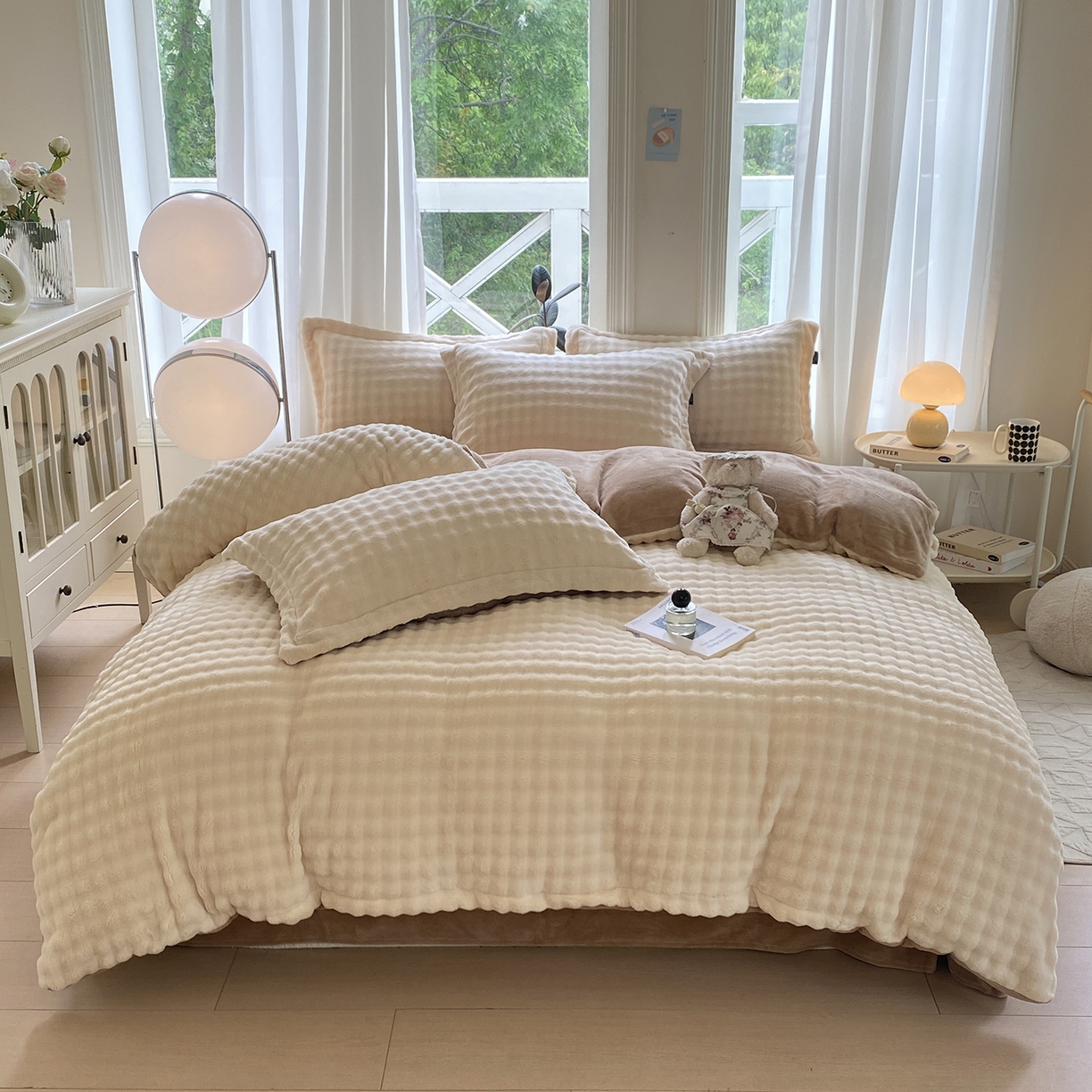 91家纺网 家纺一手货源 找家纺 悦织湾家纺 2025新款泡泡绒仿兔毛绒四件套牛奶绒纯色轻奢床上用品4件套货源足 泡泡绒-奶咖