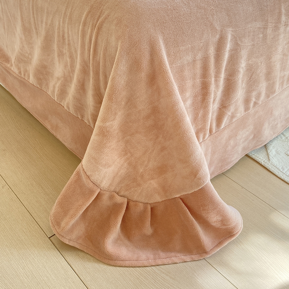 91家纺网 家纺一手货源 找家纺 悦织湾家纺 2025新款泡泡绒仿兔毛绒四件套牛奶绒纯色轻奢床上用品4件套货源足 泡泡绒-浅粉