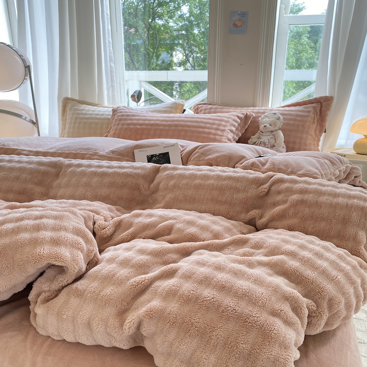 91家纺网 家纺一手货源 找家纺 悦织湾家纺 2025新款泡泡绒仿兔毛绒四件套牛奶绒纯色轻奢床上用品4件套货源足 泡泡绒-浅粉