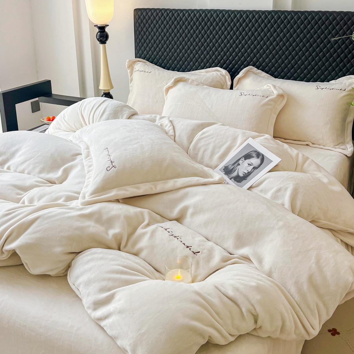 91家纺网 家纺一手货源 找家纺 庭笙 2025新款加厚牛奶绒8斤/9斤纯色蓄热保暖四件套-米莱 米莱-米