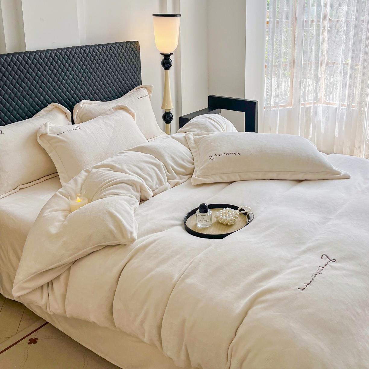 91家纺网 家纺一手货源 找家纺 庭笙 2025新款加厚牛奶绒8斤/9斤纯色蓄热保暖四件套-米莱 米莱-米