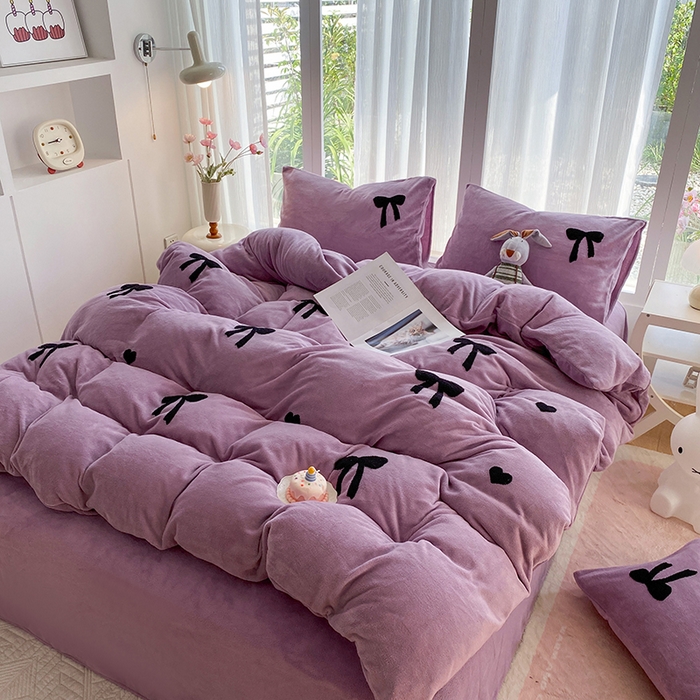 91家纺网 家纺一手货源 找家纺 （总）茉礼 2025新款心动蝴蝶结A类加厚牛奶绒四件套毛巾绣四件套