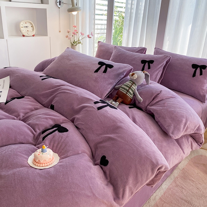 91家纺网 家纺一手货源 找家纺 （总）茉礼 2025新款心动蝴蝶结A类加厚牛奶绒四件套毛巾绣四件套