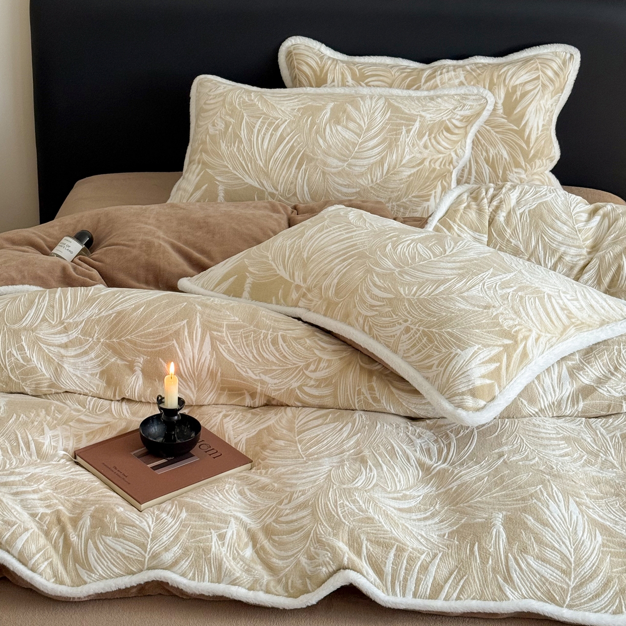 91家纺网 家纺一手货源 找家纺 沐棉家居 2025新款高克重立体雕花牛奶绒保暖四件套 热带雨林