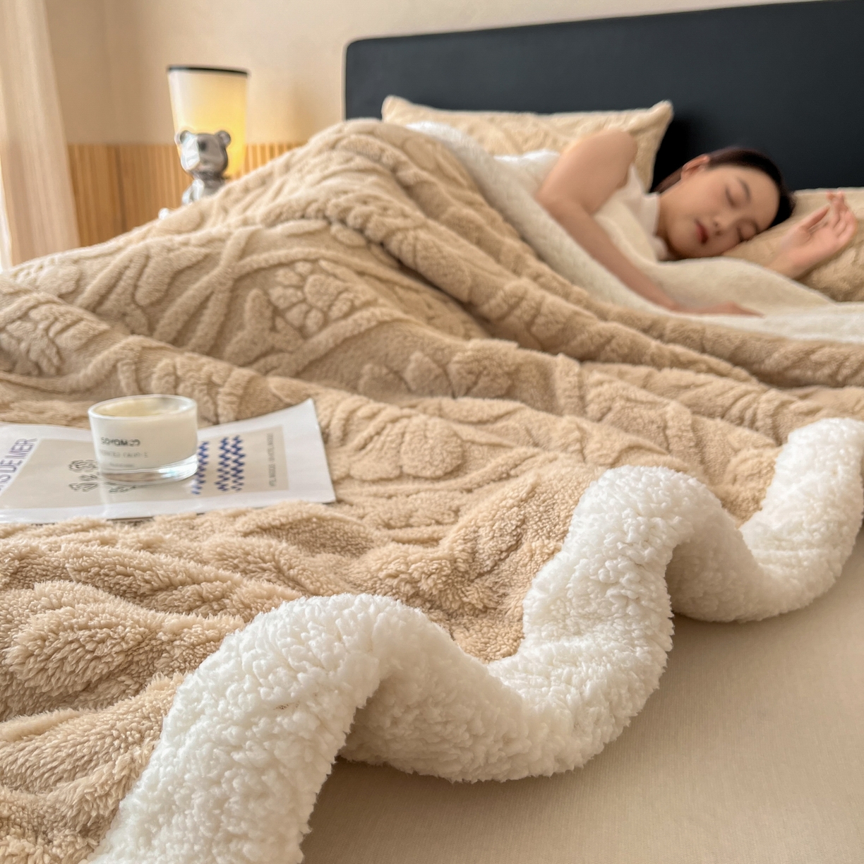 91家纺网 家纺一手货源 找家纺 欧邦 2025新款提塔芙绒绒羊羔绒毛毯-繁花 繁花-香槟咖