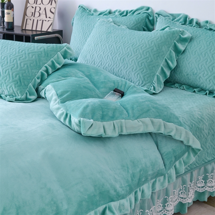 91家纺网 家纺一手货源 找家纺 畅畅家纺 2025新款11斤纯色韩版冬季超柔加厚牛奶花边床盖四件套 青蓝