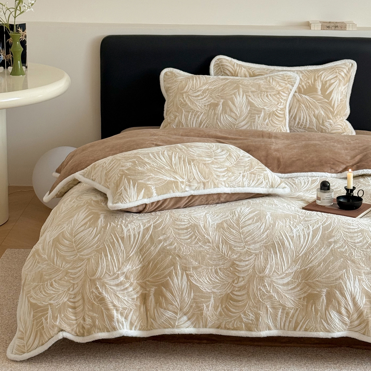 91家纺网 家纺一手货源 找家纺 沐棉家居 2025新款高克重立体雕花牛奶绒保暖四件套 热带雨林