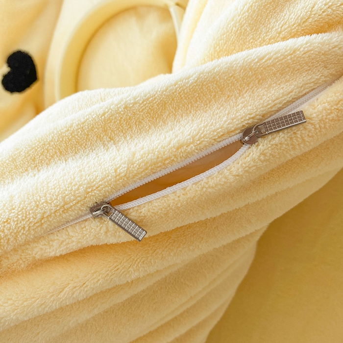 91家纺网 家纺一手货源 找家纺 茉礼 2025新款心动蝴蝶结A类加厚牛奶绒四件套毛巾绣四件套 心动奶黄