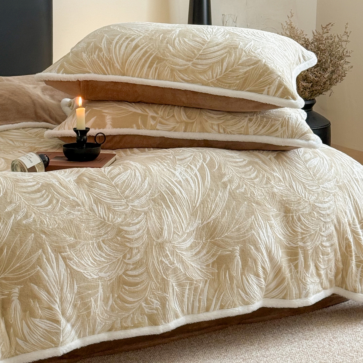 91家纺网 家纺一手货源 找家纺 沐棉家居 2025新款高克重立体雕花牛奶绒保暖四件套 热带雨林