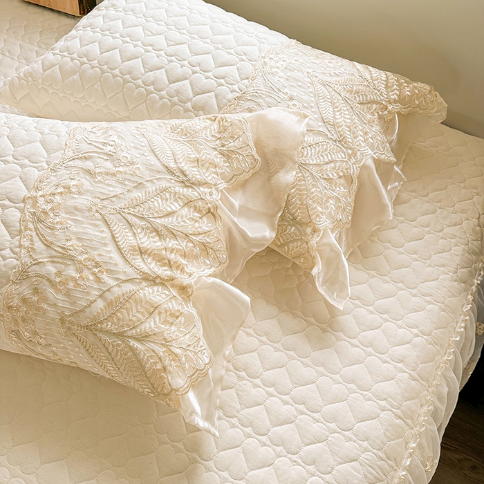 91家纺网 家纺一手货源 找家纺 罗艺轩 2025新款全棉纯棉蕾丝刺绣琉璃床裙四件套（1.5m控价288起、1.8m控价293起、1.8m加大控价303起、1.8*2.2m控价298起、1.8*2.2m加大控价308起、2.0m控价3