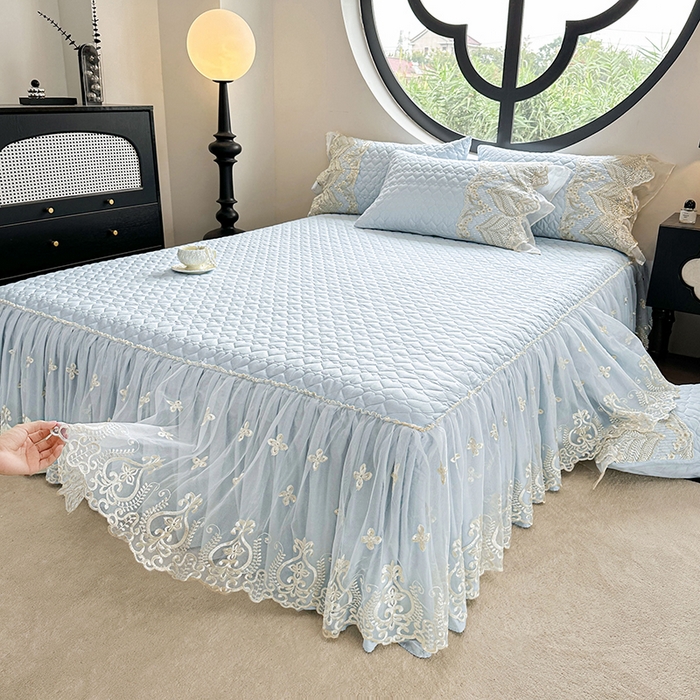 91家纺网 家纺一手货源 找家纺 罗艺轩 2025新款全棉纯棉蕾丝刺绣琉璃单床裙床裙单件（1.5m控价135起、1.8m控价140起、1.8*2.2m控价145起、2.0m控价150起） 琉璃-天蓝