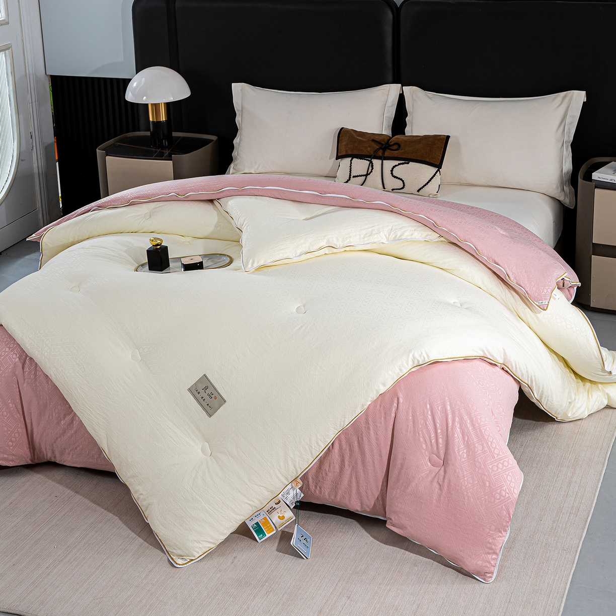 91家纺网 家纺一手货源 找家纺 （总）欢乐季  2025新款7A抗菌豆荚格大豆子母被