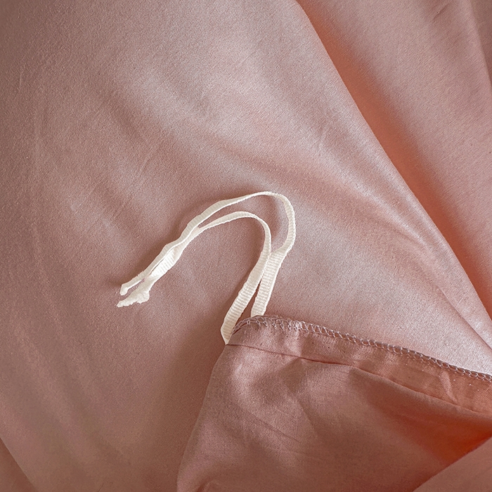 91家纺网 家纺一手货源 找家纺 罗艺轩 2025新款全棉纯棉蕾丝刺绣琉璃床裙四件套（1.5m控价288起、1.8m控价293起、1.8m加大控价303起、1.8*2.2m控价298起、1.8*2.2m加大控价308起、2.0m控价3