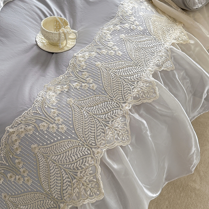 91家纺网 家纺一手货源 找家纺 罗艺轩 2025新款全棉纯棉蕾丝刺绣琉璃床裙四件套（1.5m控价288起、1.8m控价293起、1.8m加大控价303起、1.8*2.2m控价298起、1.8*2.2m加大控价308起、2.0m控价3