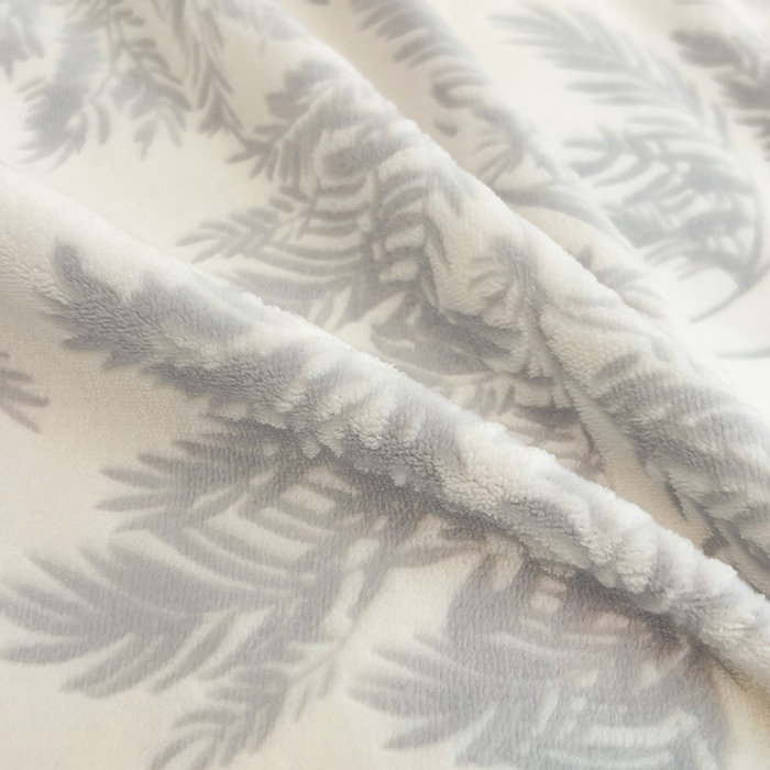 91家纺网 家纺一手货源 找家纺 倾慕家纺 2026新款舒适保暖立体浮雕绒系列四件套 乐枝蓝