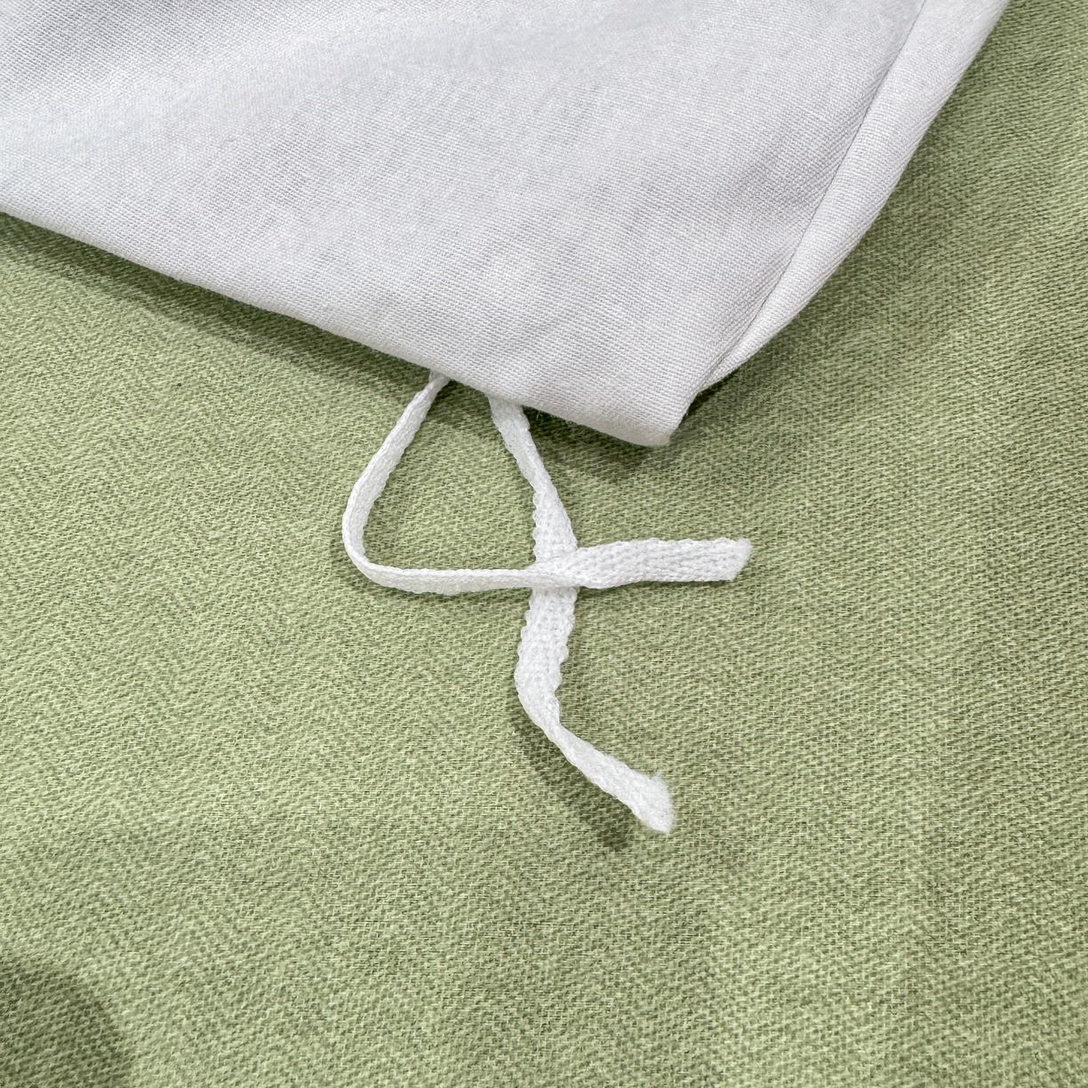 91家纺网 家纺一手货源 找家纺 红日子纺织品 2025新款A类全棉磨毛数码印花四件套 悠然春景