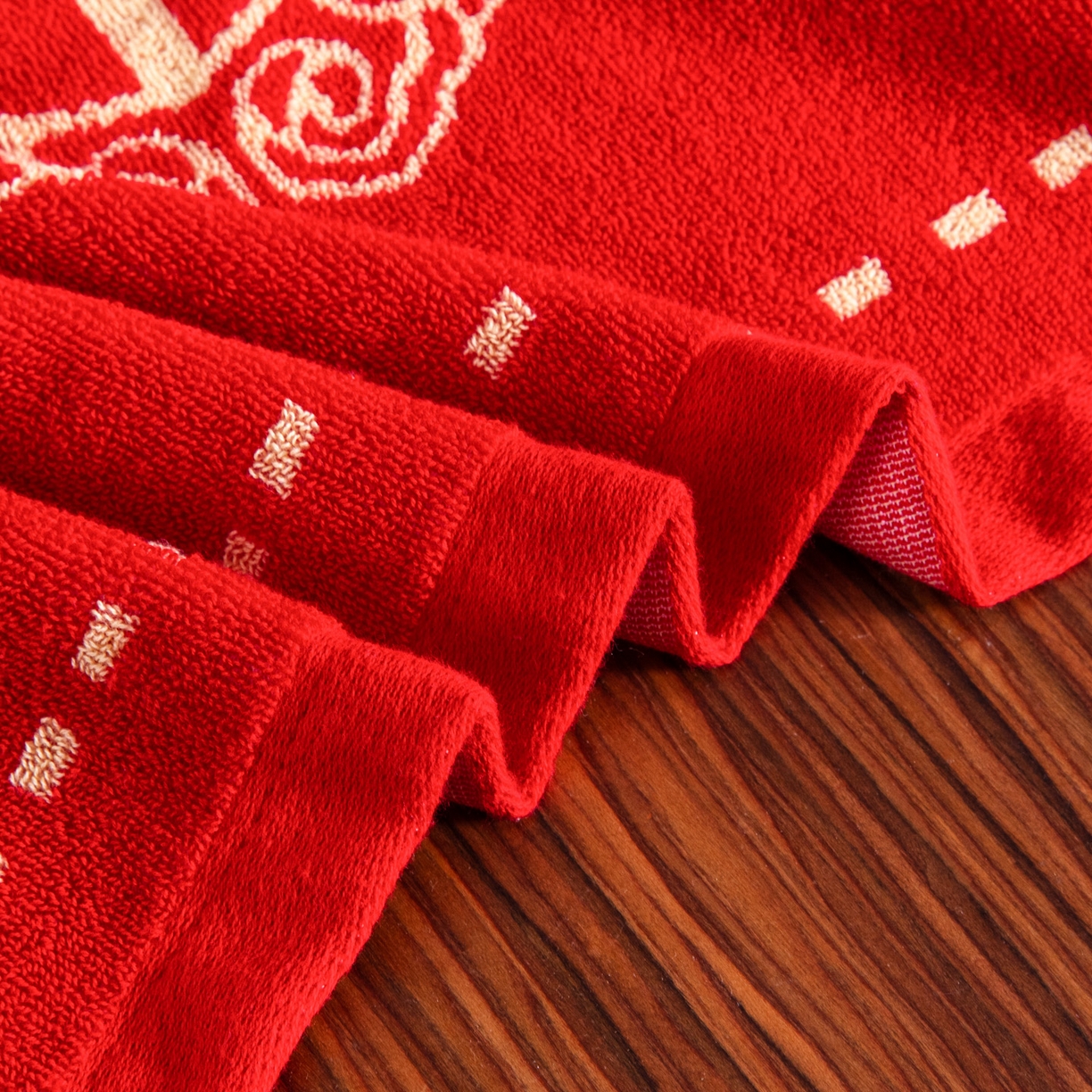 91家纺网 家纺一手货源 找家纺 美宜家 2025新款全棉毛圈防滑隔脏婚庆老式全棉枕巾 喜上加喜