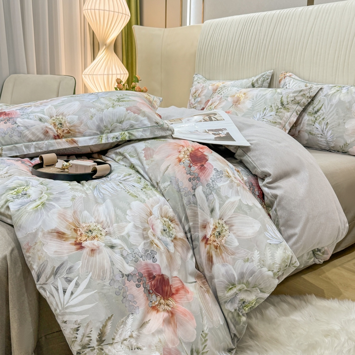 91家纺网 家纺一手货源 找家纺 红日子纺织品 2025新款A类全棉磨毛数码印花四件套 盛季细风