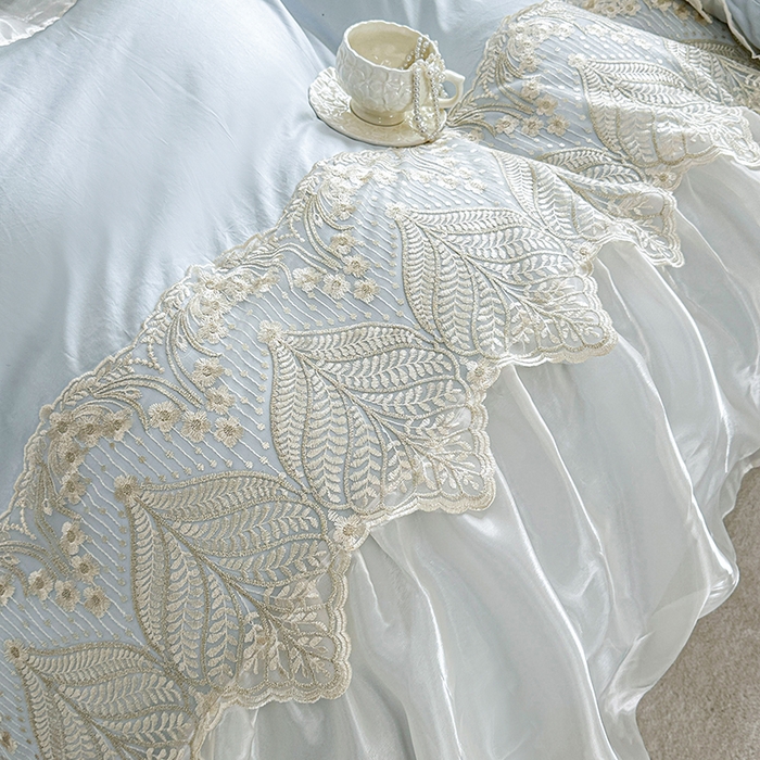 91家纺网 家纺一手货源 找家纺 罗艺轩 2025新款全棉纯棉蕾丝刺绣琉璃床裙四件套（1.5m控价288起、1.8m控价293起、1.8m加大控价303起、1.8*2.2m控价298起、1.8*2.2m加大控价308起、2.0m控价3