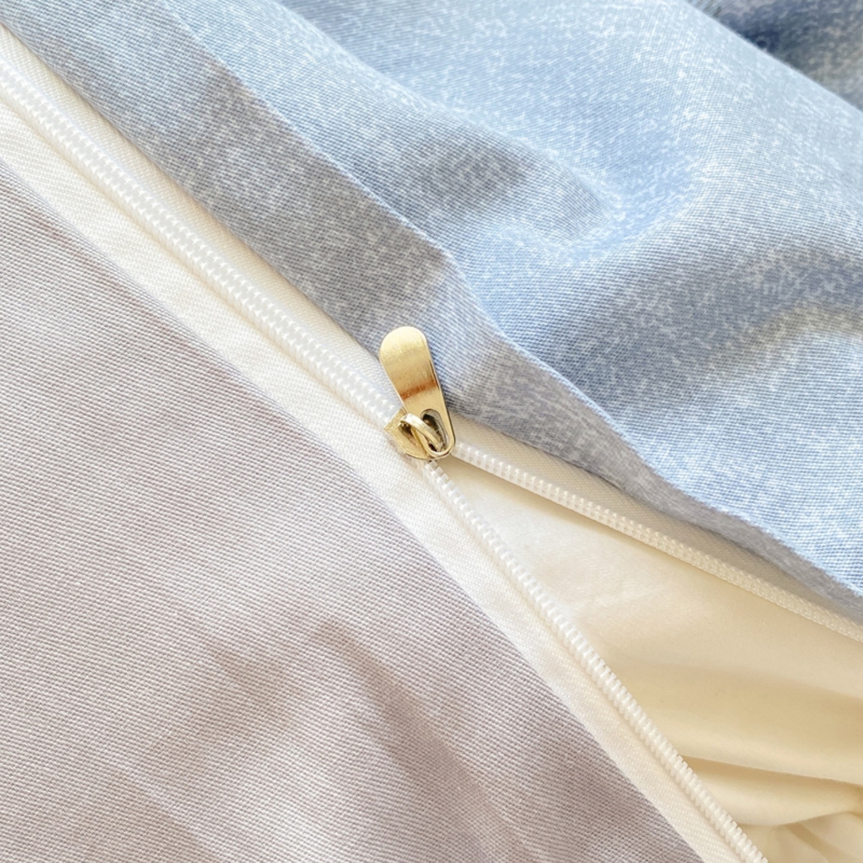 91家纺网 家纺一手货源 找家纺 红日子纺织品 2025新款A类全棉印花单被套 韶华