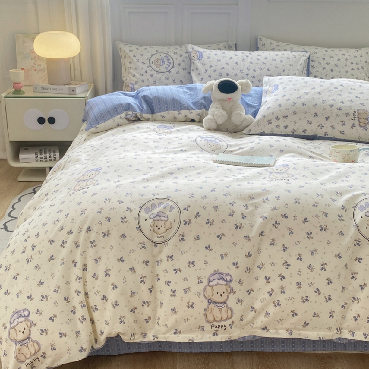 91家纺网 家纺一手货源 找家纺 红日子纺织品 2025新款A类全棉印花单被套 玲语小狗