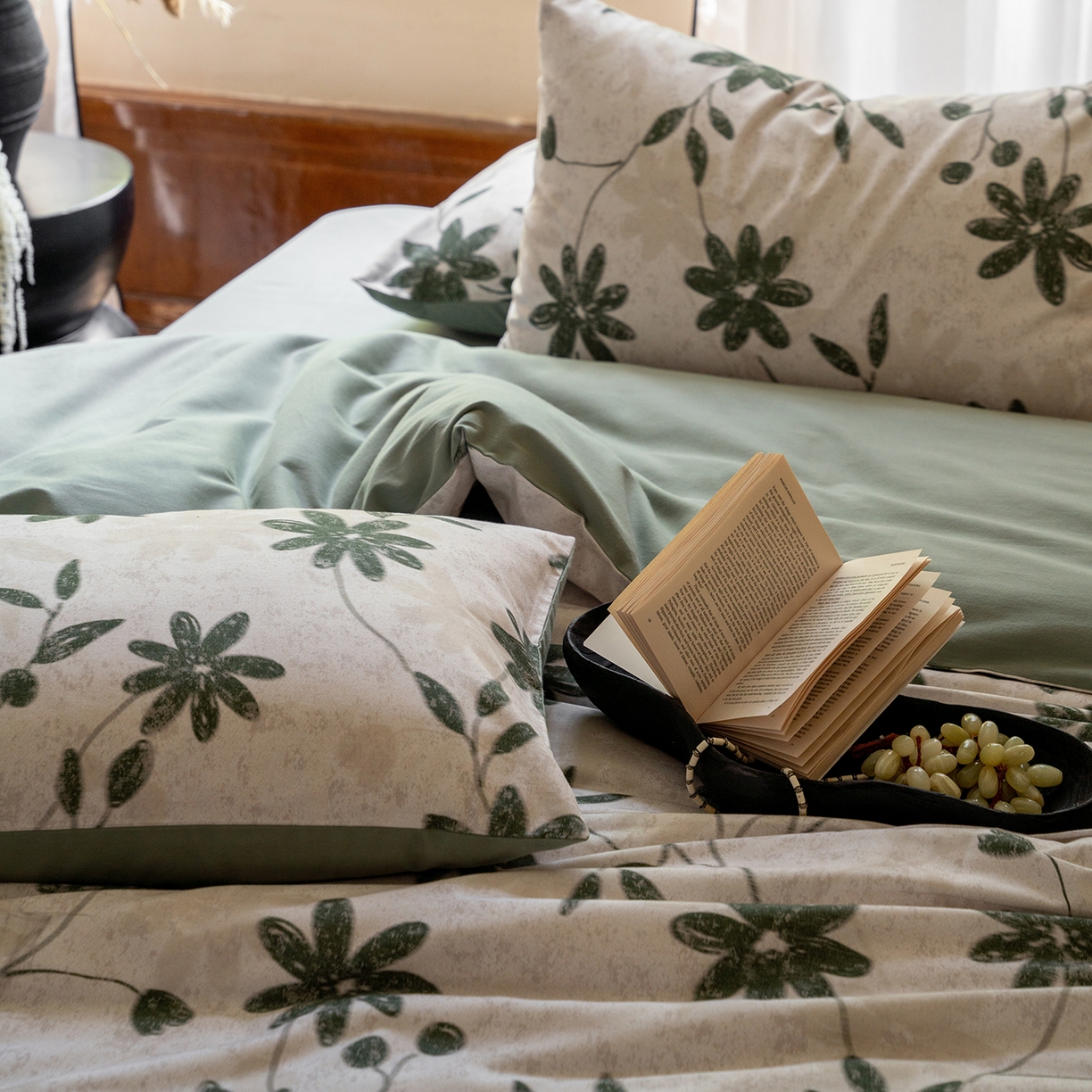 91家纺网 家纺一手货源 找家纺 禾时 2025新款全棉贡缎磨毛数码印花四件套 花解语-绿