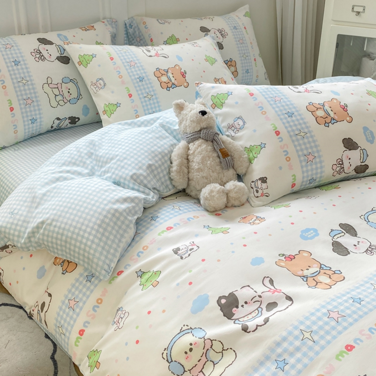 91家纺网 家纺一手货源 找家纺 红日子纺织品 2025新款A类全棉印花单被套 宠物陪伴