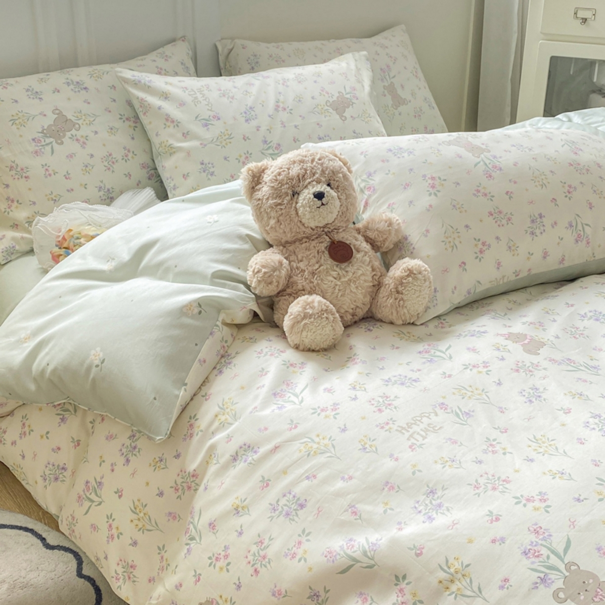 91家纺网 家纺一手货源 找家纺 红日子纺织品 2025新款A类全棉印花单被套 花园宝贝