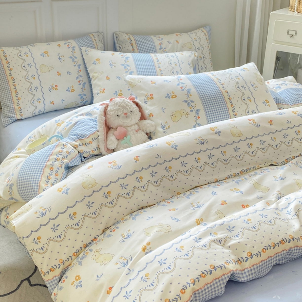 91家纺网 家纺一手货源 找家纺 红日子纺织品 2025新款A类全棉印花单被套 花宠乐章