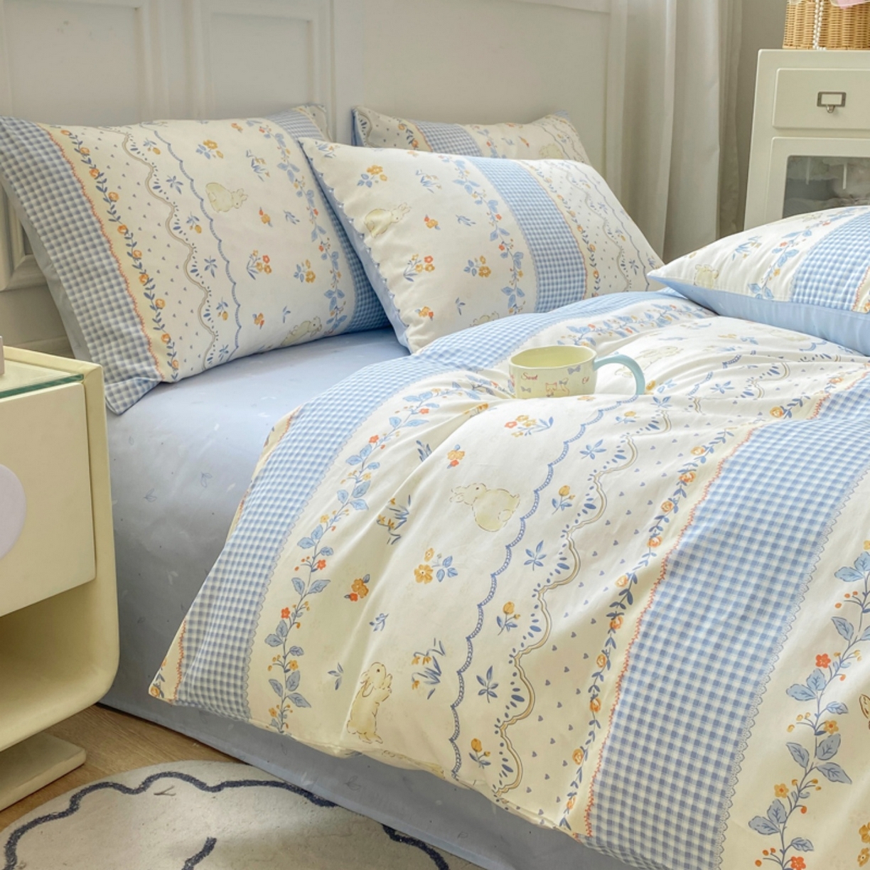 91家纺网 家纺一手货源 找家纺 红日子纺织品 2025新款A类全棉印花单被套 花宠乐章