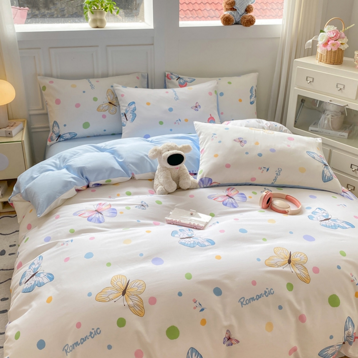 91家纺网 家纺一手货源 找家纺 红日子纺织品 2025新款A类全棉印花单被套 蝶舞