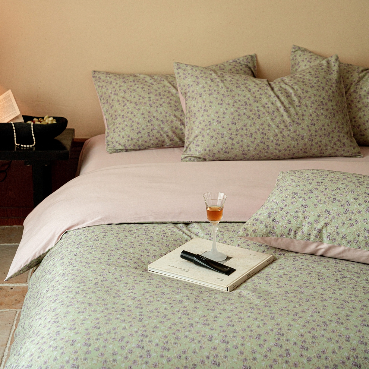 91家纺网 家纺一手货源 找家纺 禾时 2025新款全棉贡缎磨毛数码印花四件套 珑葵-绿