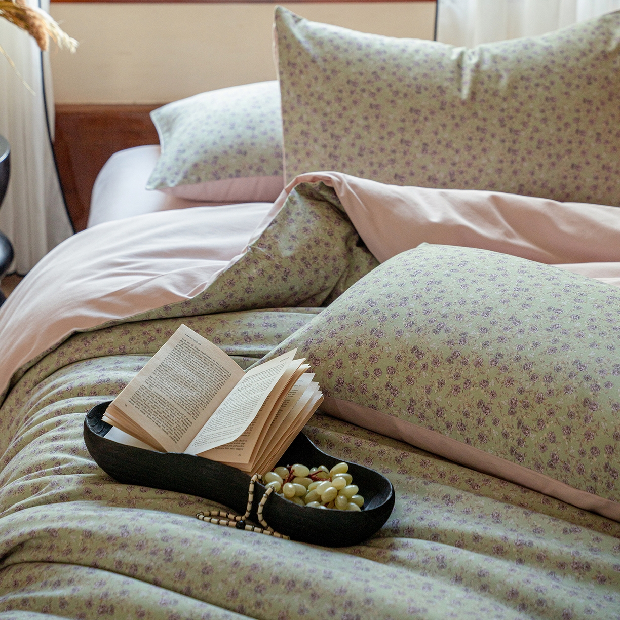 91家纺网 家纺一手货源 找家纺 禾时 2025新款全棉贡缎磨毛数码印花四件套 珑葵-绿