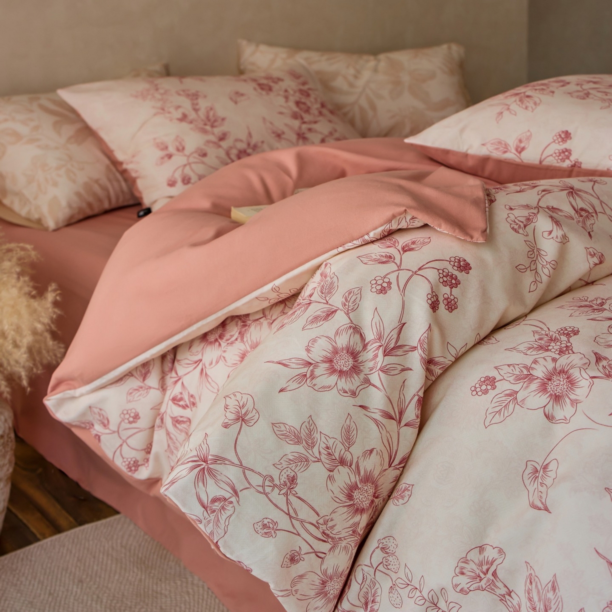 91家纺网 家纺一手货源 找家纺 安莱生活 2025新款A类40支磨毛印花全棉四件套 花禧-红