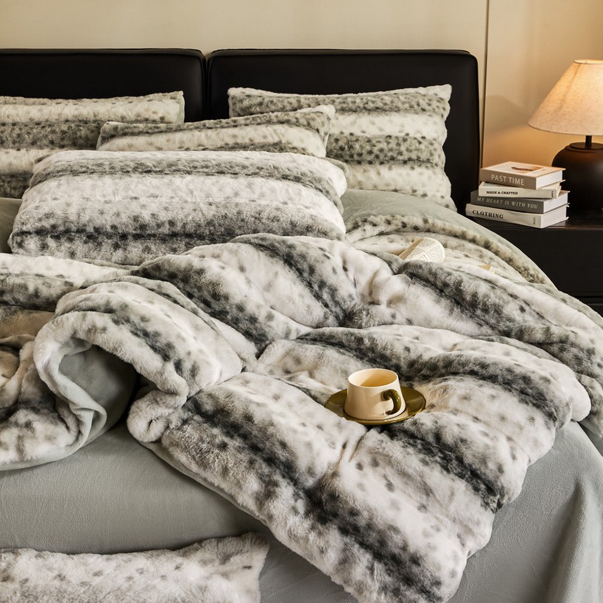 91家纺网 家纺一手货源 找家纺 锦禾穗 2025新款丹麦貂米卡380克兔绒牛奶绒四件套 绿色