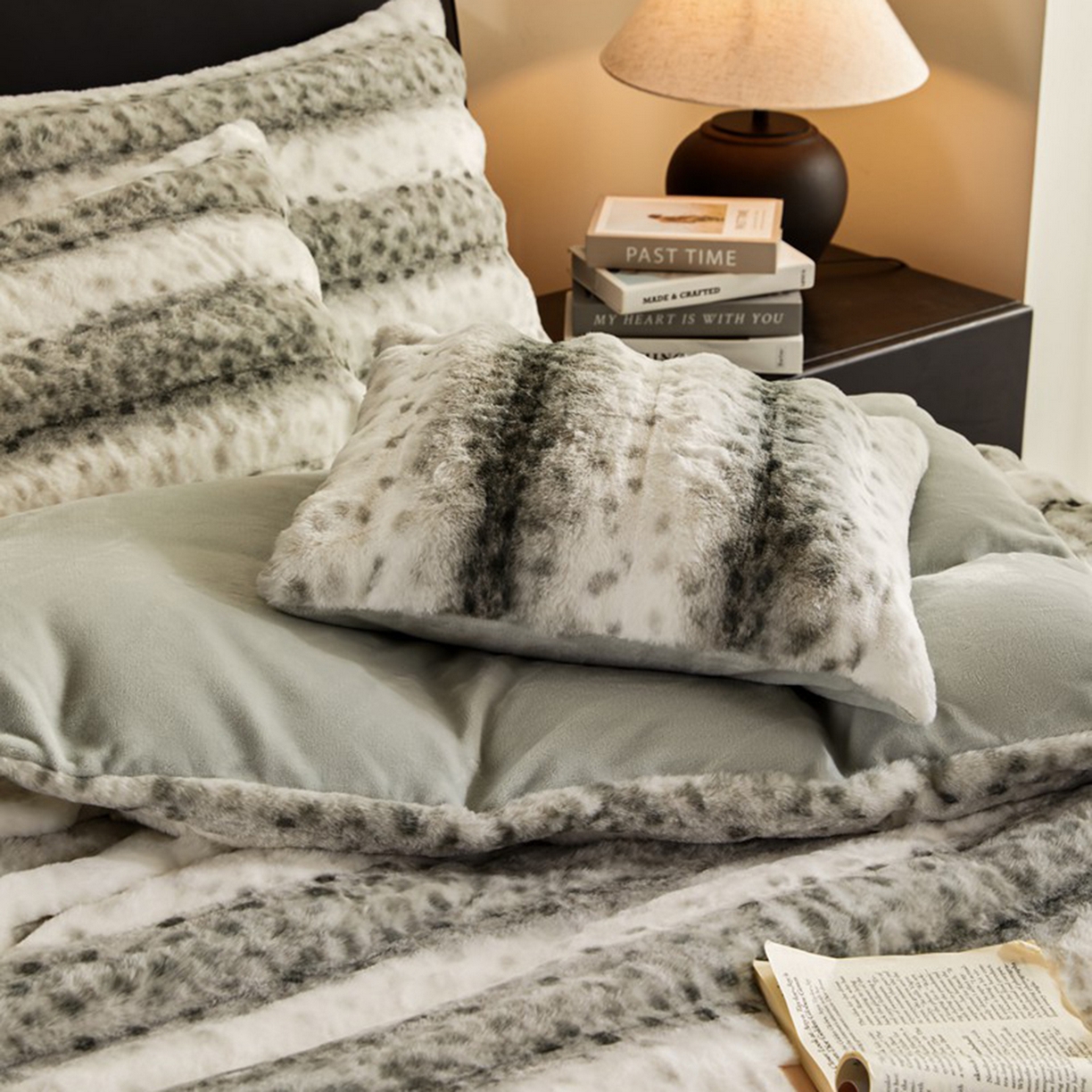 91家纺网 家纺一手货源 找家纺 锦禾穗 2025新款丹麦貂米卡380克兔绒牛奶绒四件套 绿色