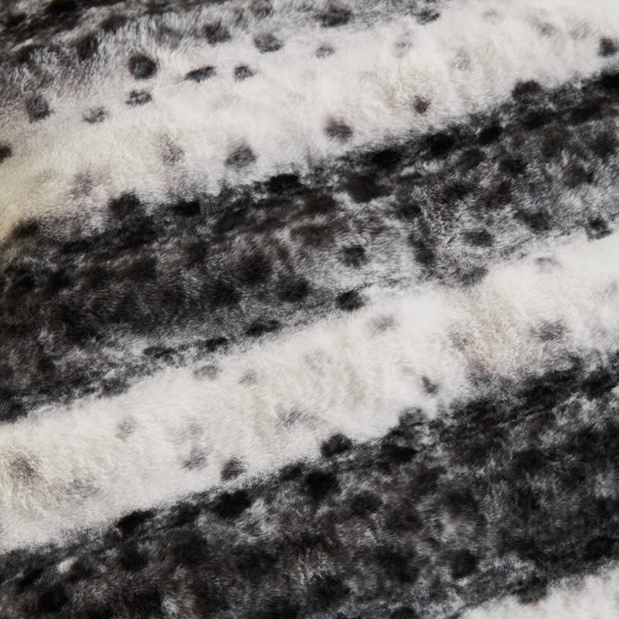 91家纺网 家纺一手货源 找家纺 锦禾穗 2025新款丹麦貂米卡380克兔绒牛奶绒四件套 深灰色