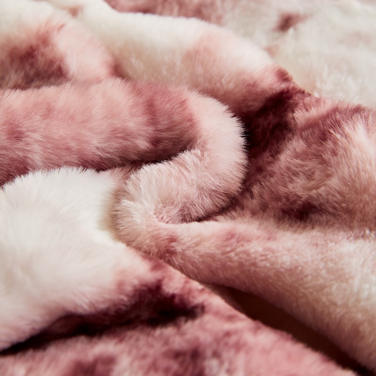 91家纺网 家纺一手货源 找家纺 锦禾穗 2025新款丹麦貂米卡380克兔绒牛奶绒四件套 豆沙色