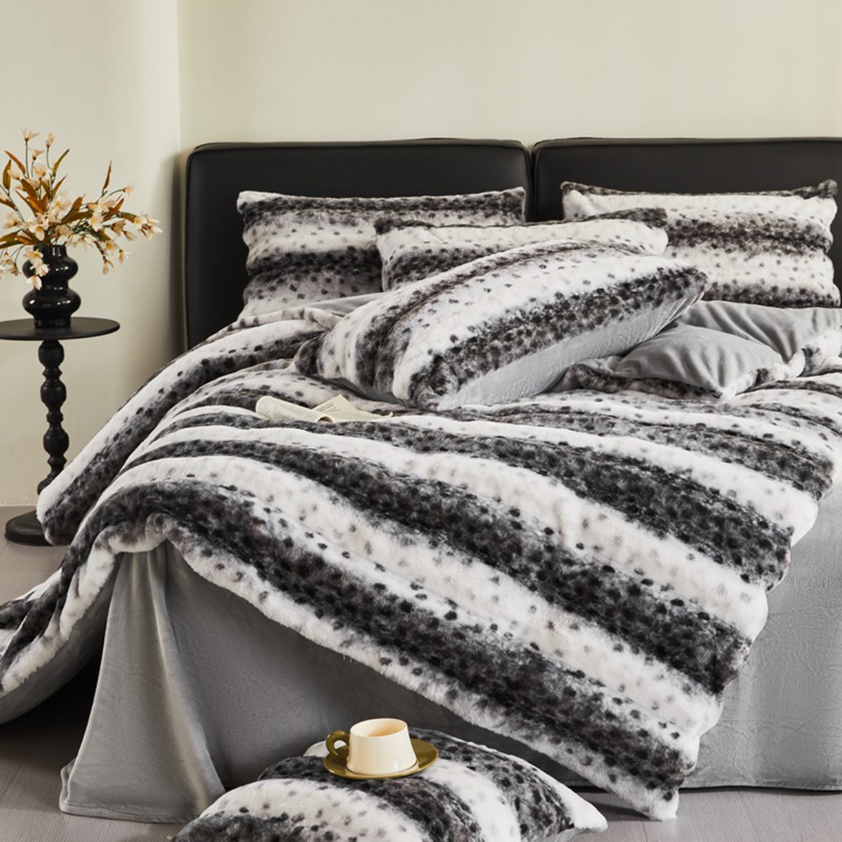 91家纺网 家纺一手货源 找家纺 锦禾穗 2025新款丹麦貂米卡380克兔绒牛奶绒四件套 深灰色