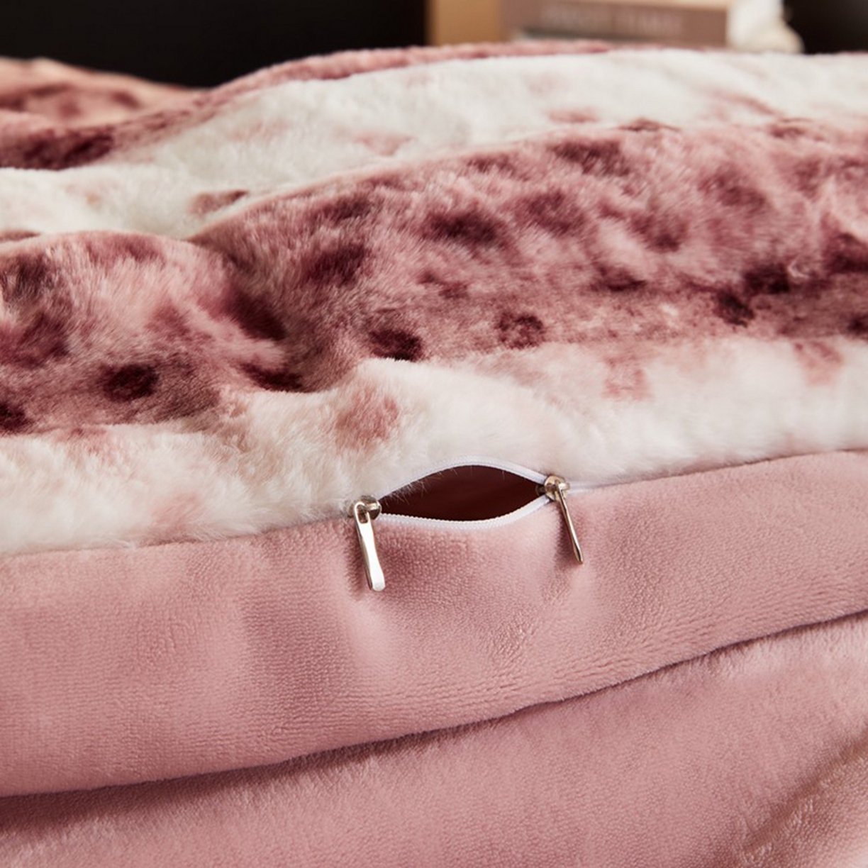 91家纺网 家纺一手货源 找家纺 锦禾穗 2025新款丹麦貂米卡380克兔绒牛奶绒四件套 豆沙色