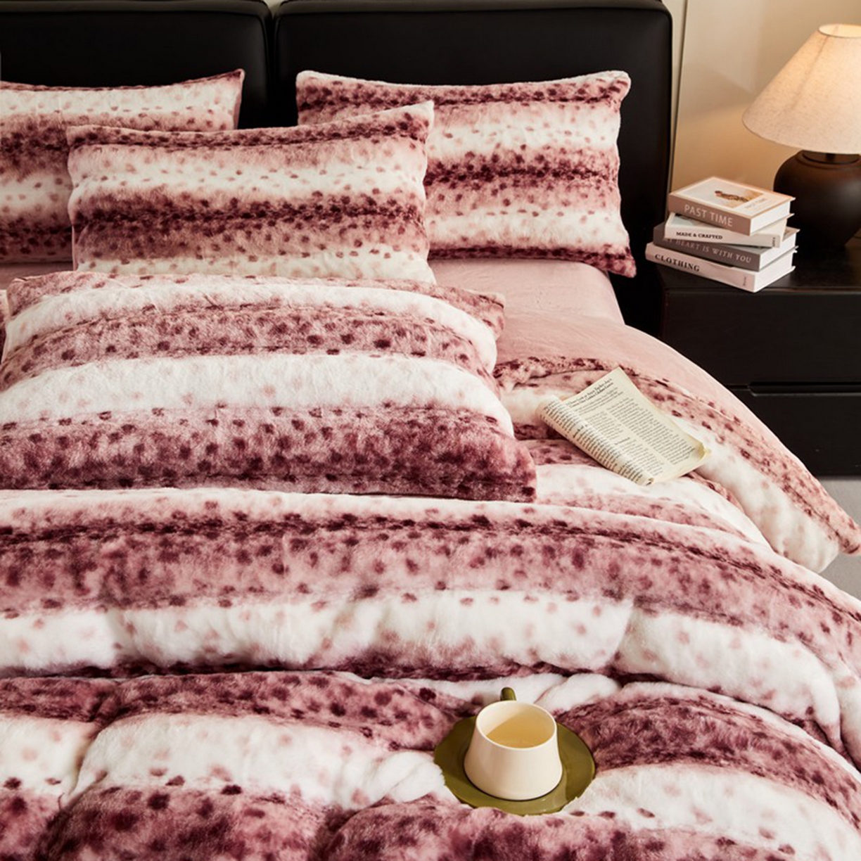 91家纺网 家纺一手货源 找家纺 锦禾穗 2025新款丹麦貂米卡380克兔绒牛奶绒四件套 豆沙色