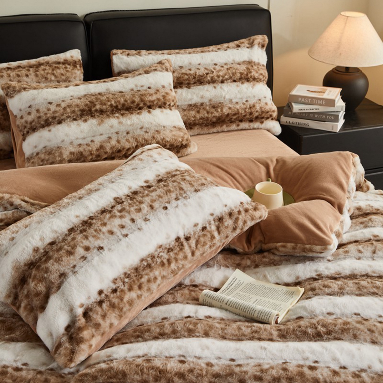 91家纺网 家纺一手货源 找家纺 锦禾穗 2025新款丹麦貂米卡380克兔绒牛奶绒四件套 卡其色